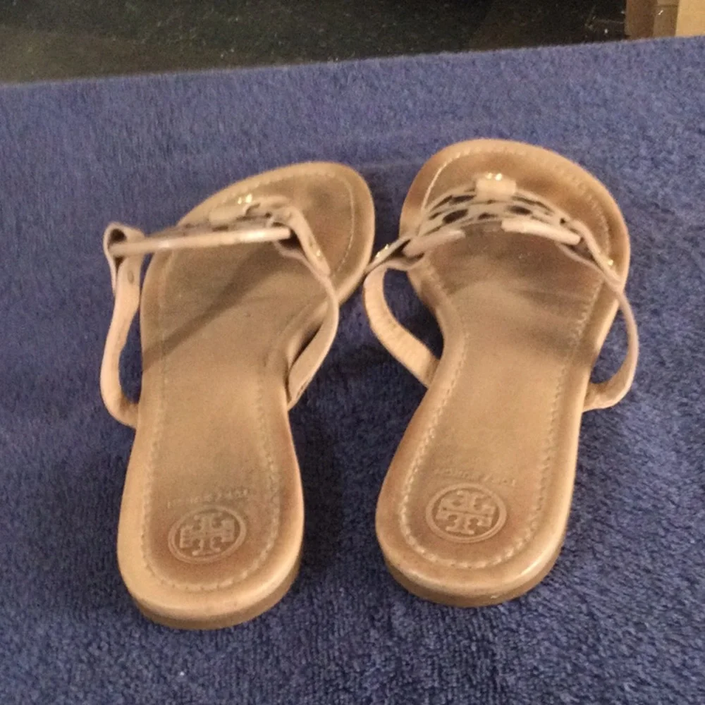 Tory Burch Miller Logo Thong Sandals in Taupe - Picture 3 of 8